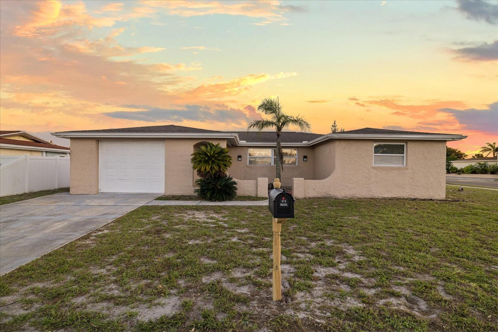 7204 WESTCOTT DR - Photo 1