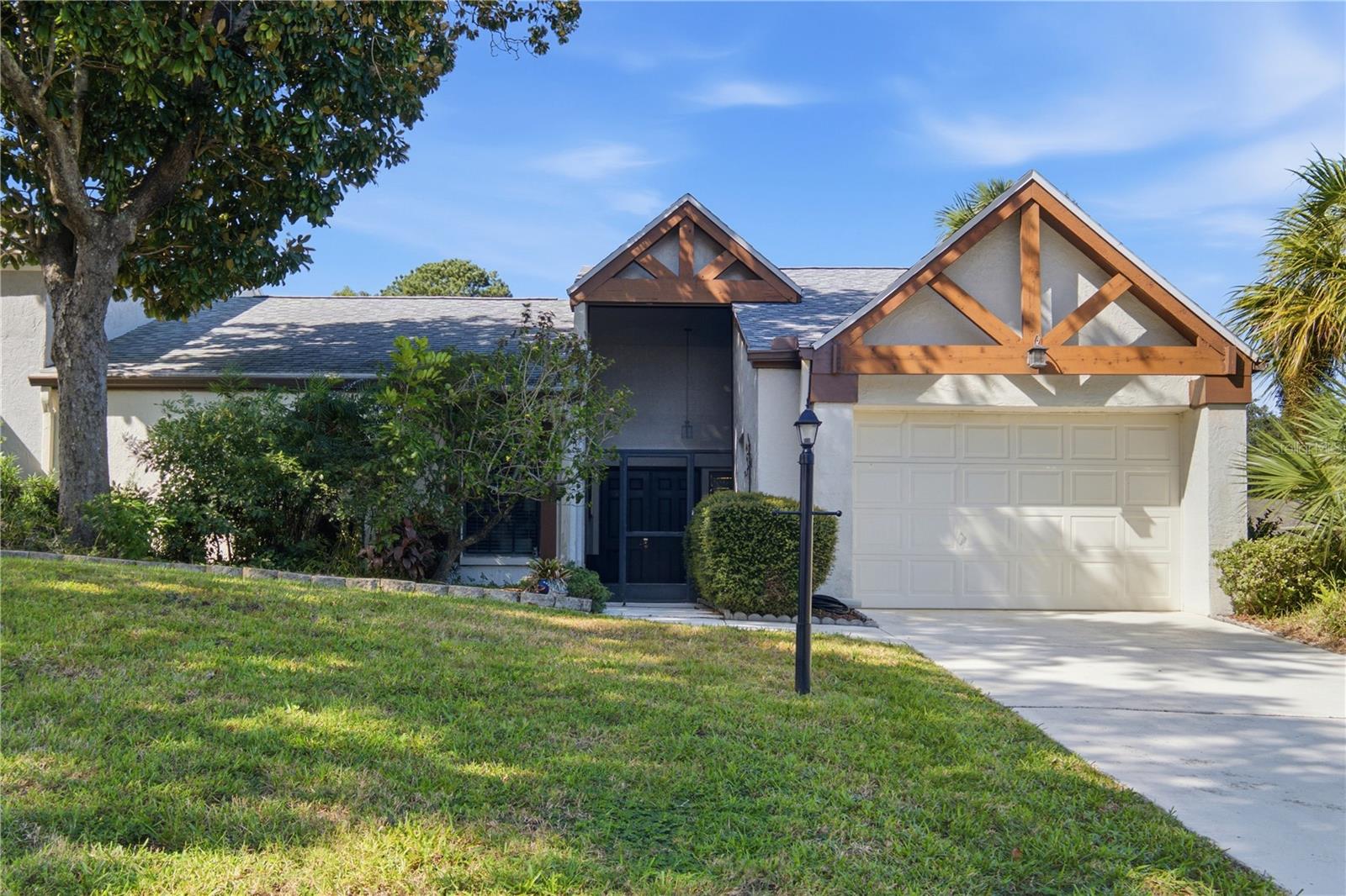 1622 HIGHLAND CLUB LN - Photo 1