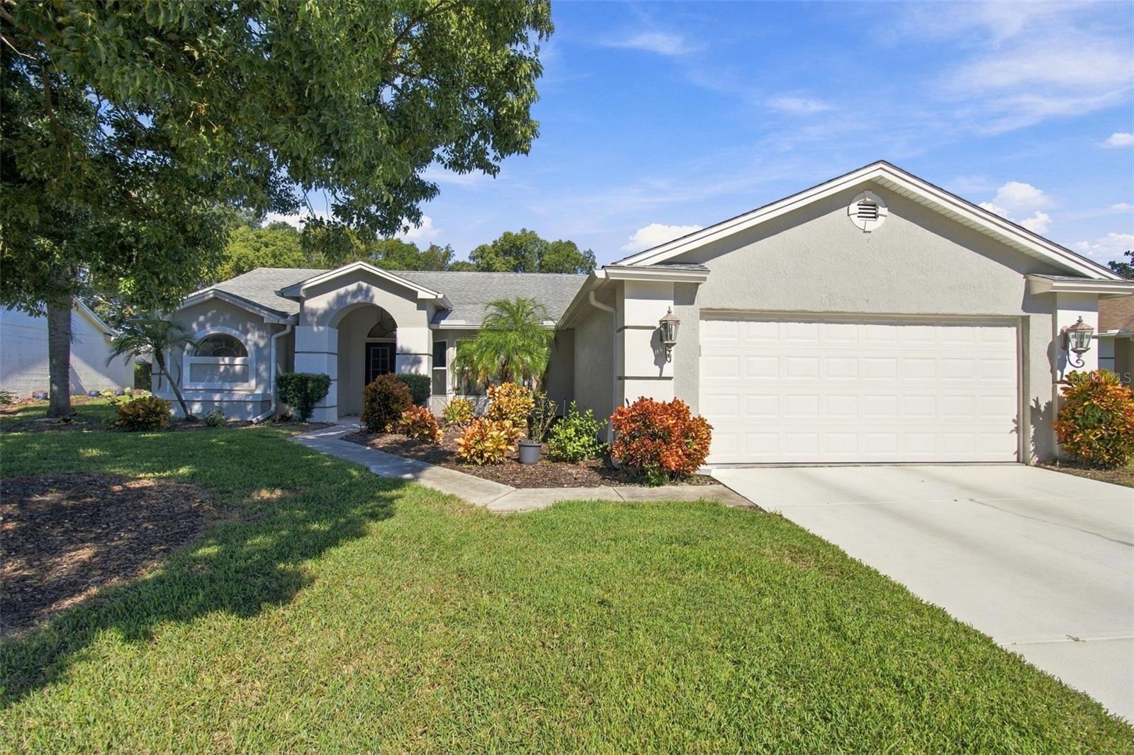 8345 PAVILLION DR - Photo 1