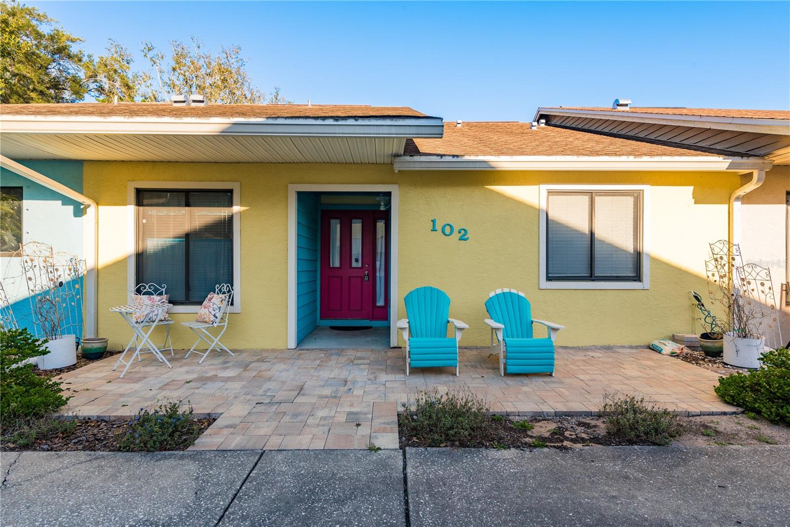 102 ANCLOTE RD - Photo 1
