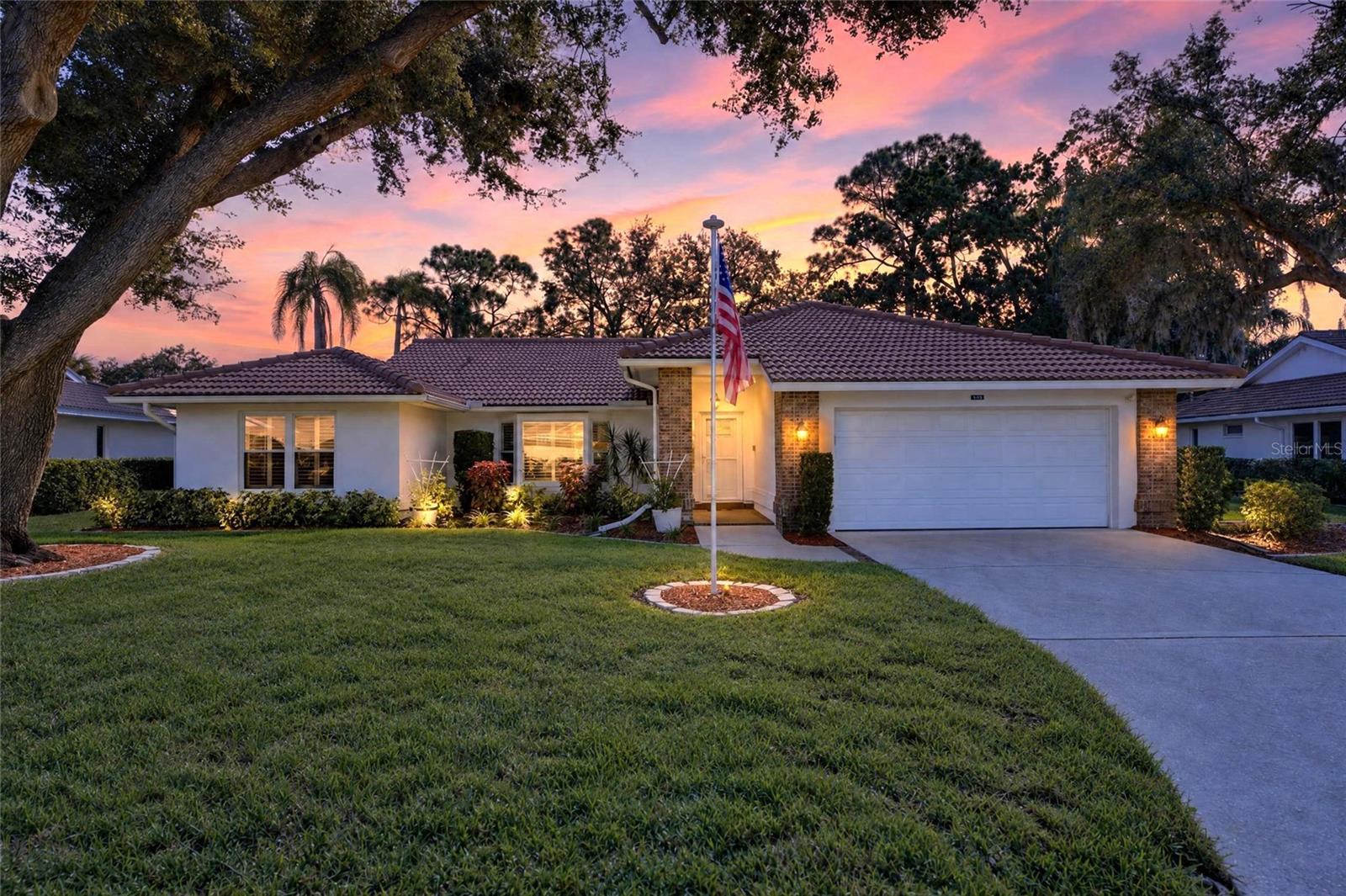 5713 GARDEN LAKES MAJESTIC - Photo 1