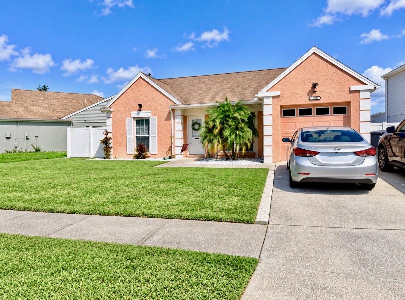 10957 BRIGHTSIDE DR - Photo 1