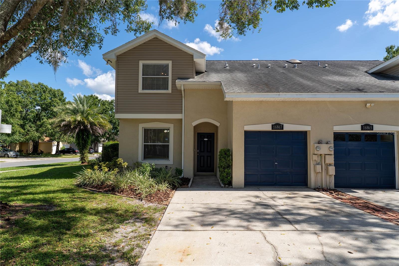 16867 LE CLARE SHORES DR - Photo 1