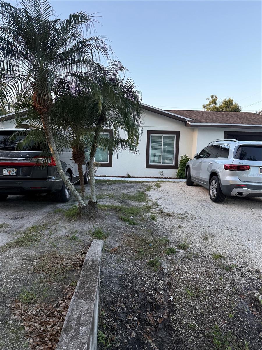 2803 W POWHATAN AVE - Photo 1