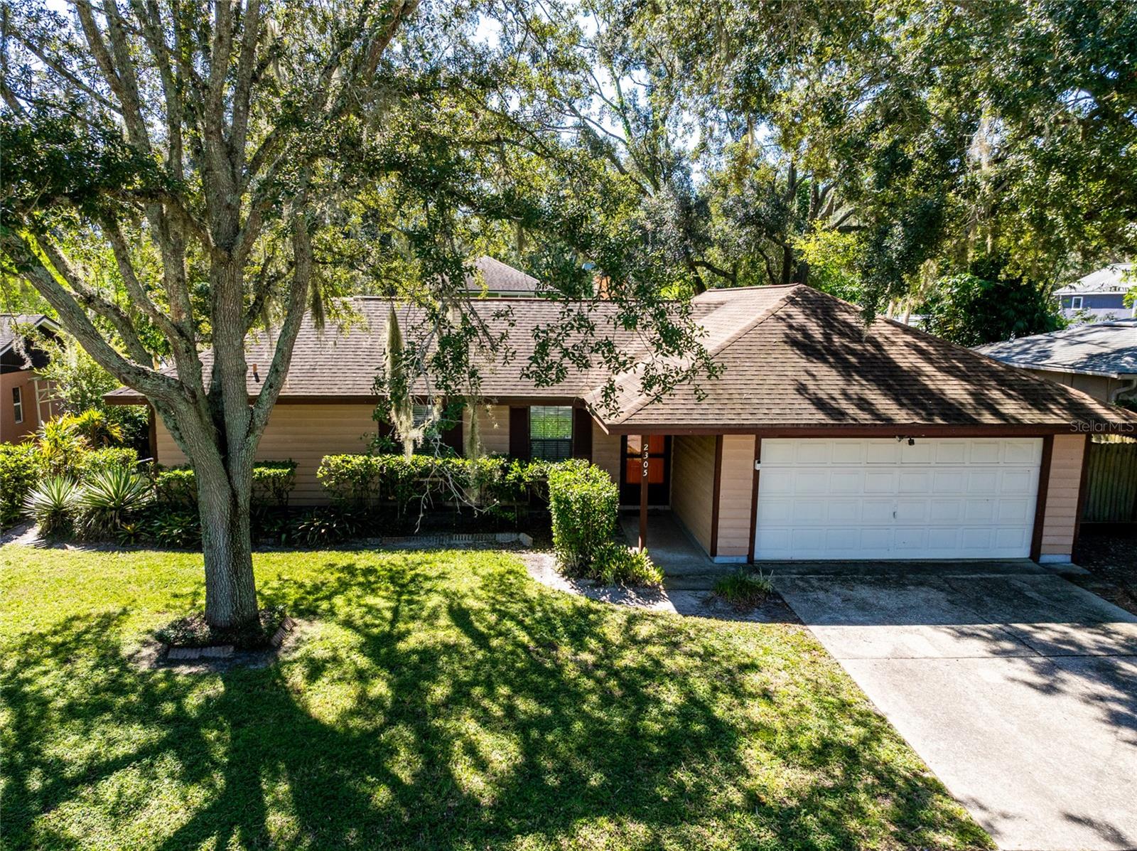 2305 FORREST CREST CIR - Photo 1
