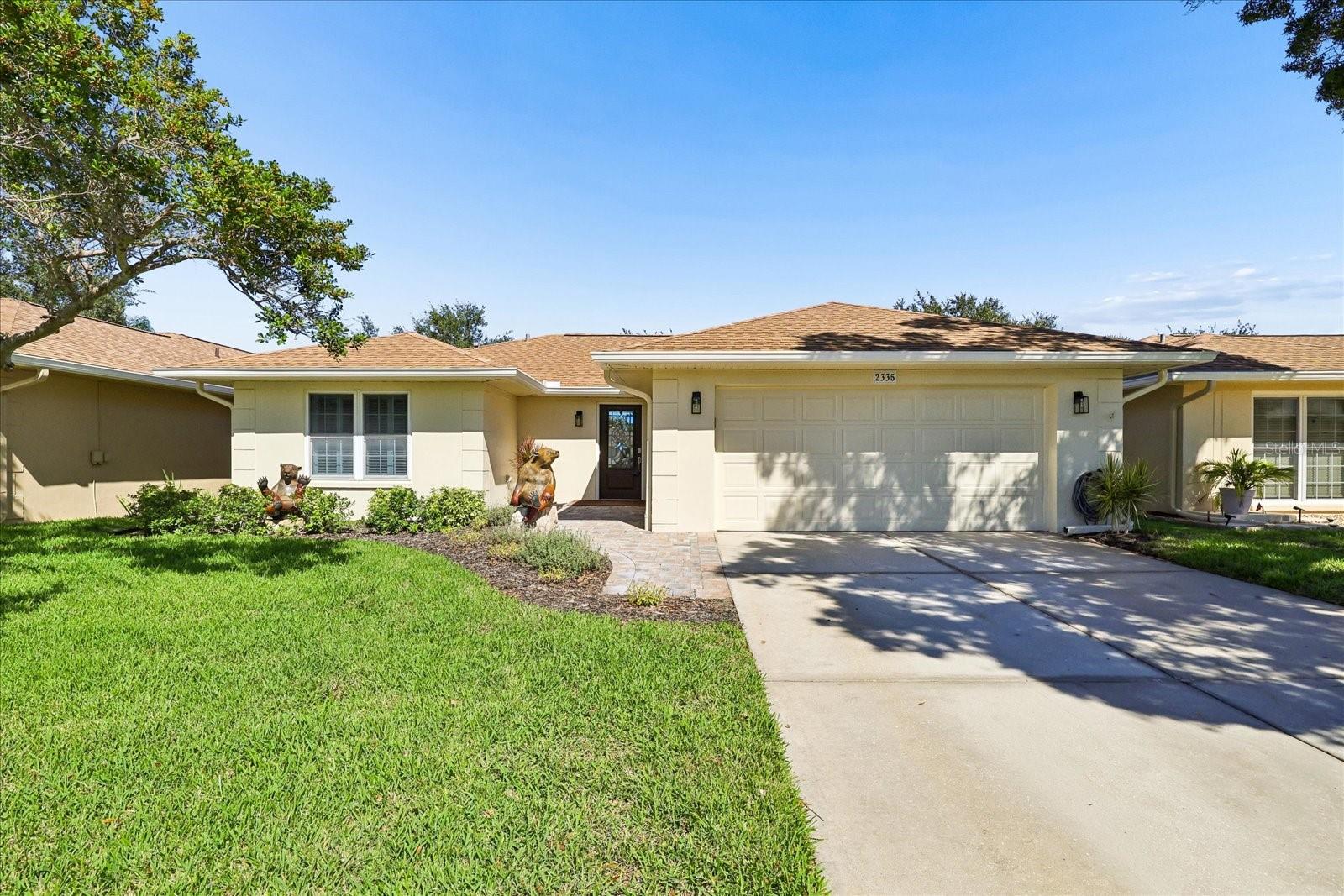2335 HERON CIR - Photo 1