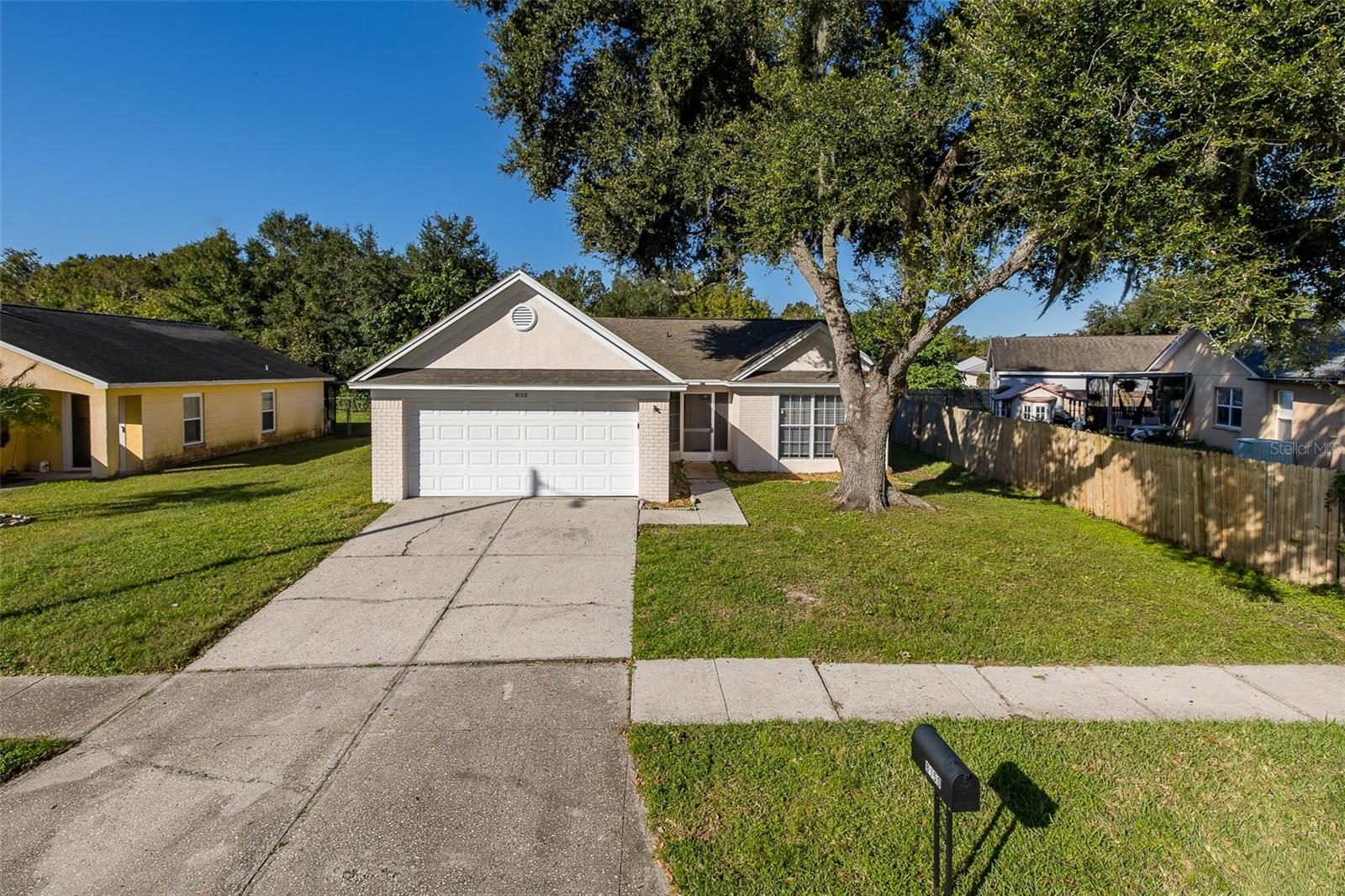 8150 TOM SAWYER DR - Photo 1