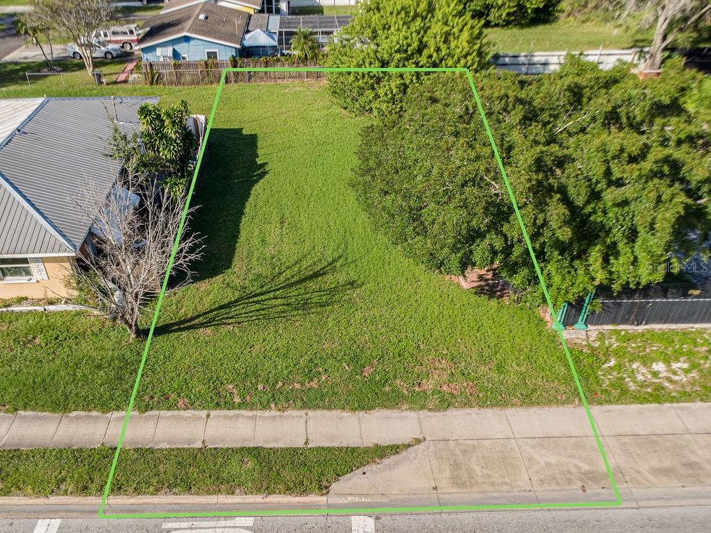 3035 62ND AVE N - Photo 1