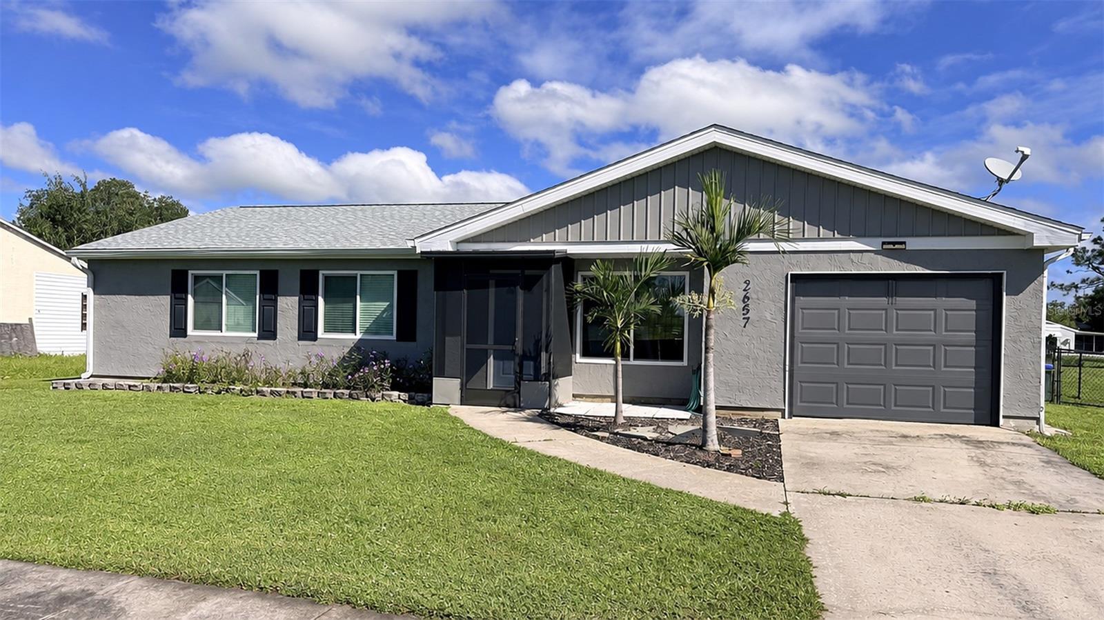2657 ROXBURY CIR - Photo 1