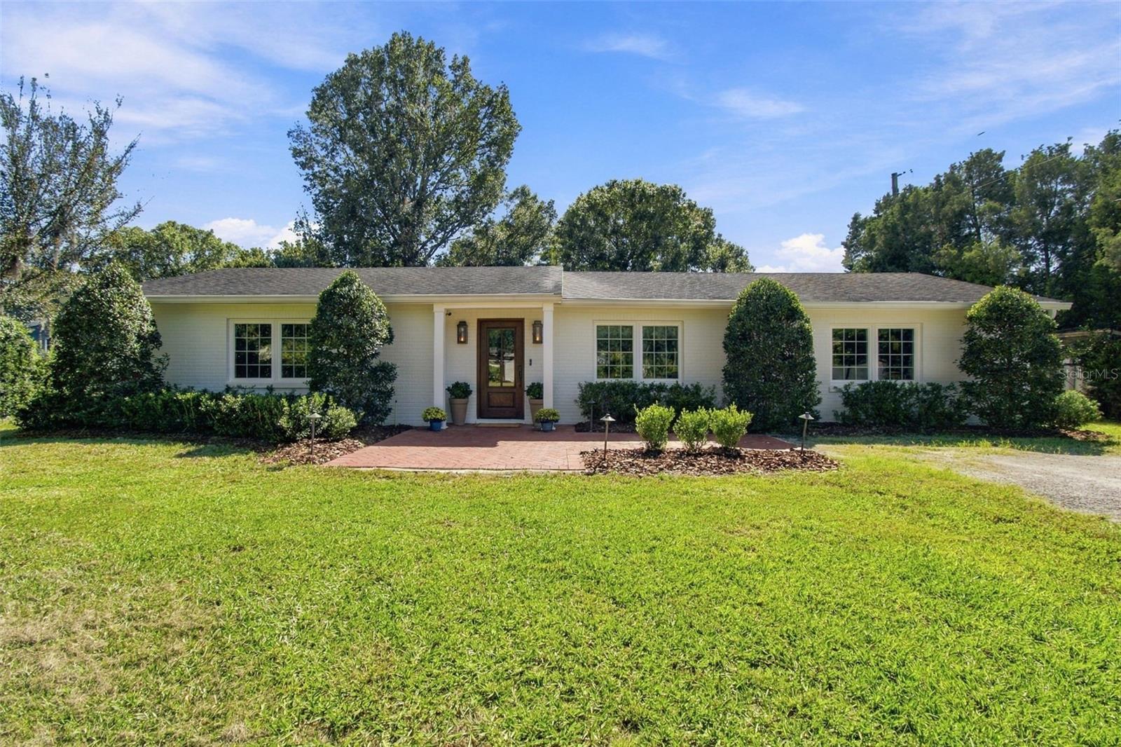 9450 ROBERTS RD - Photo 1