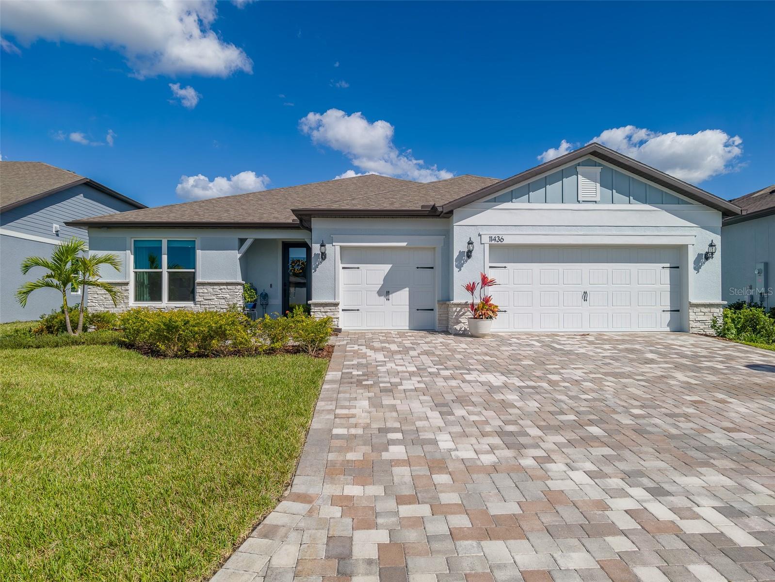 11436 SHORELINE TRL - Photo 1