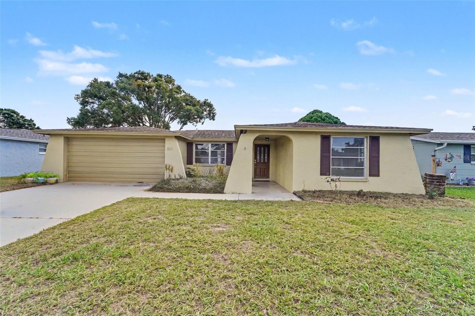 5632 FESTIVO DR - Photo 1