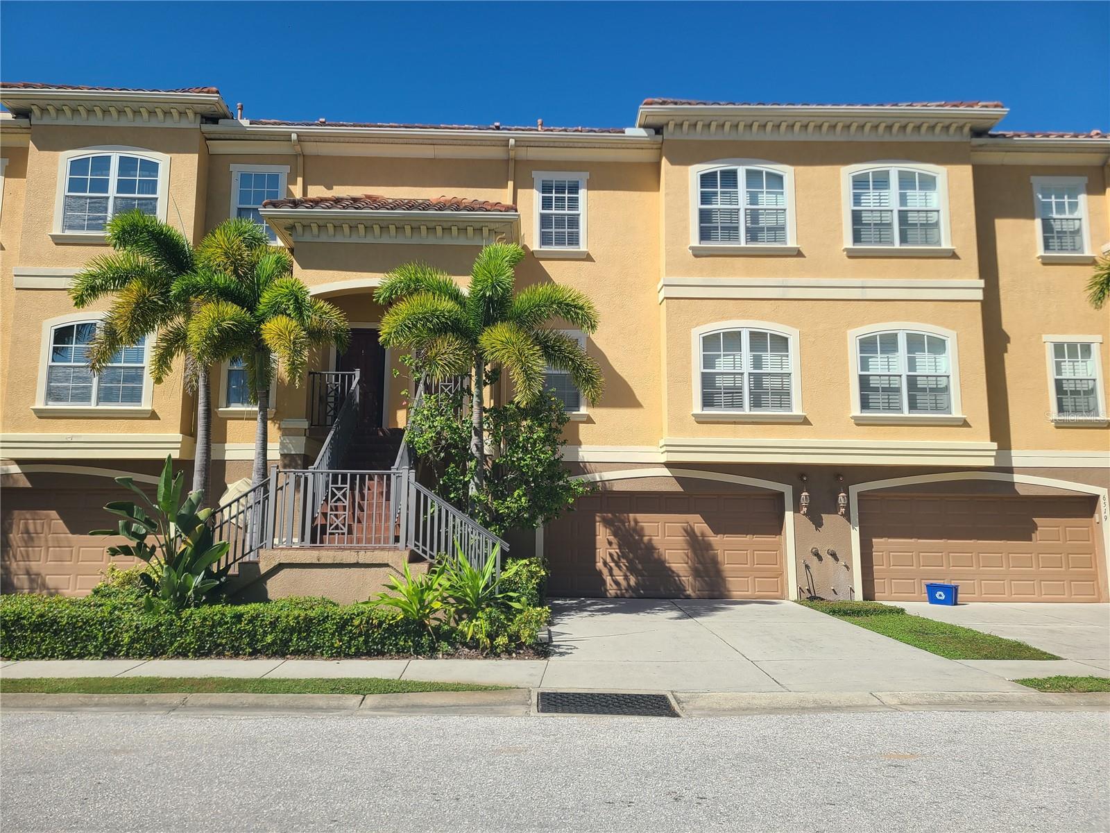 6517 SAND SHORE LN - Photo 1