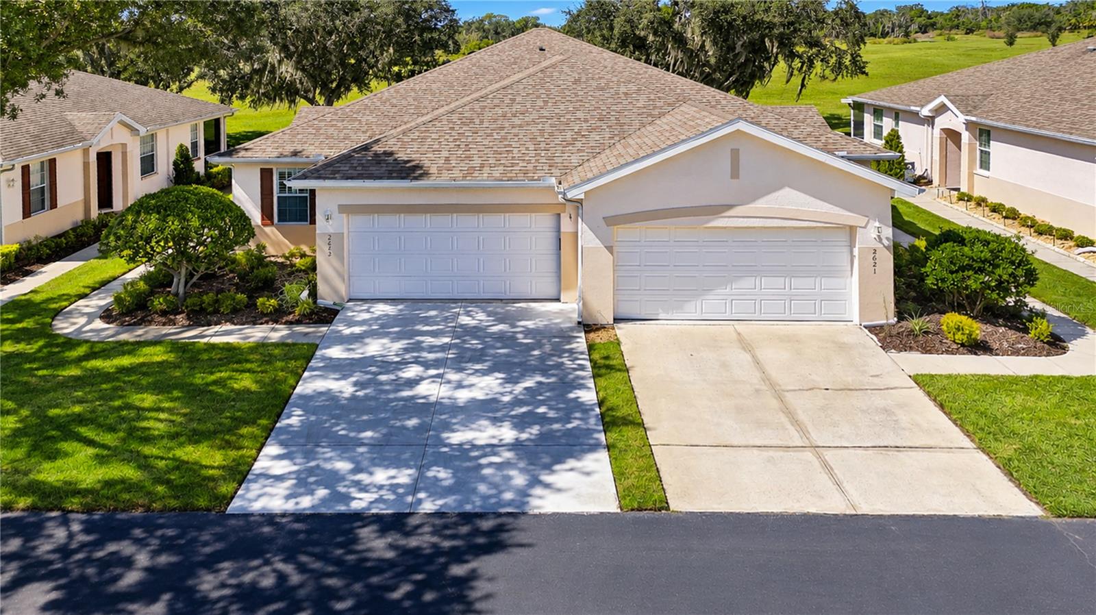 2623 EAGLE GREENS DR - Photo 1