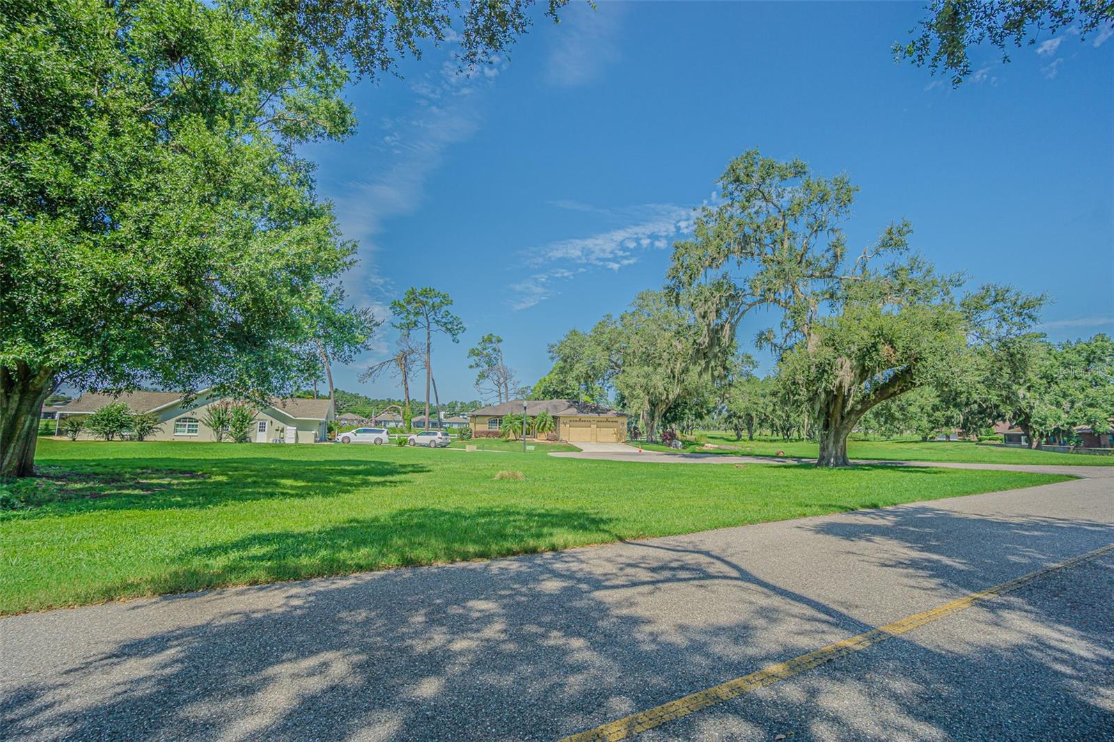 BRENTWOOD DR - Photo 1