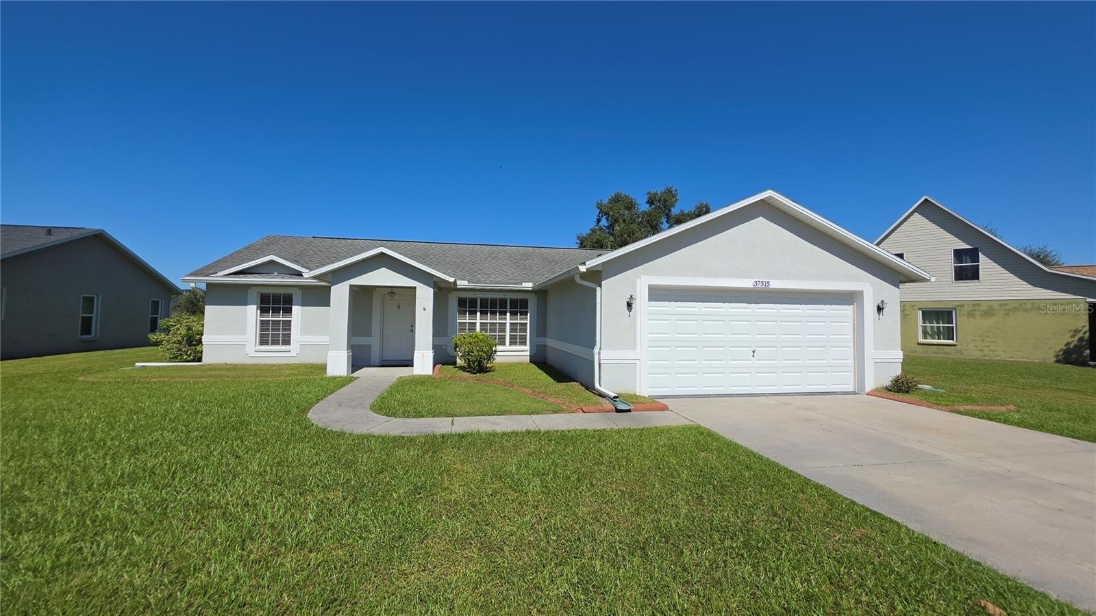 37515 LAUREL HAMMOCK DR - Photo 1