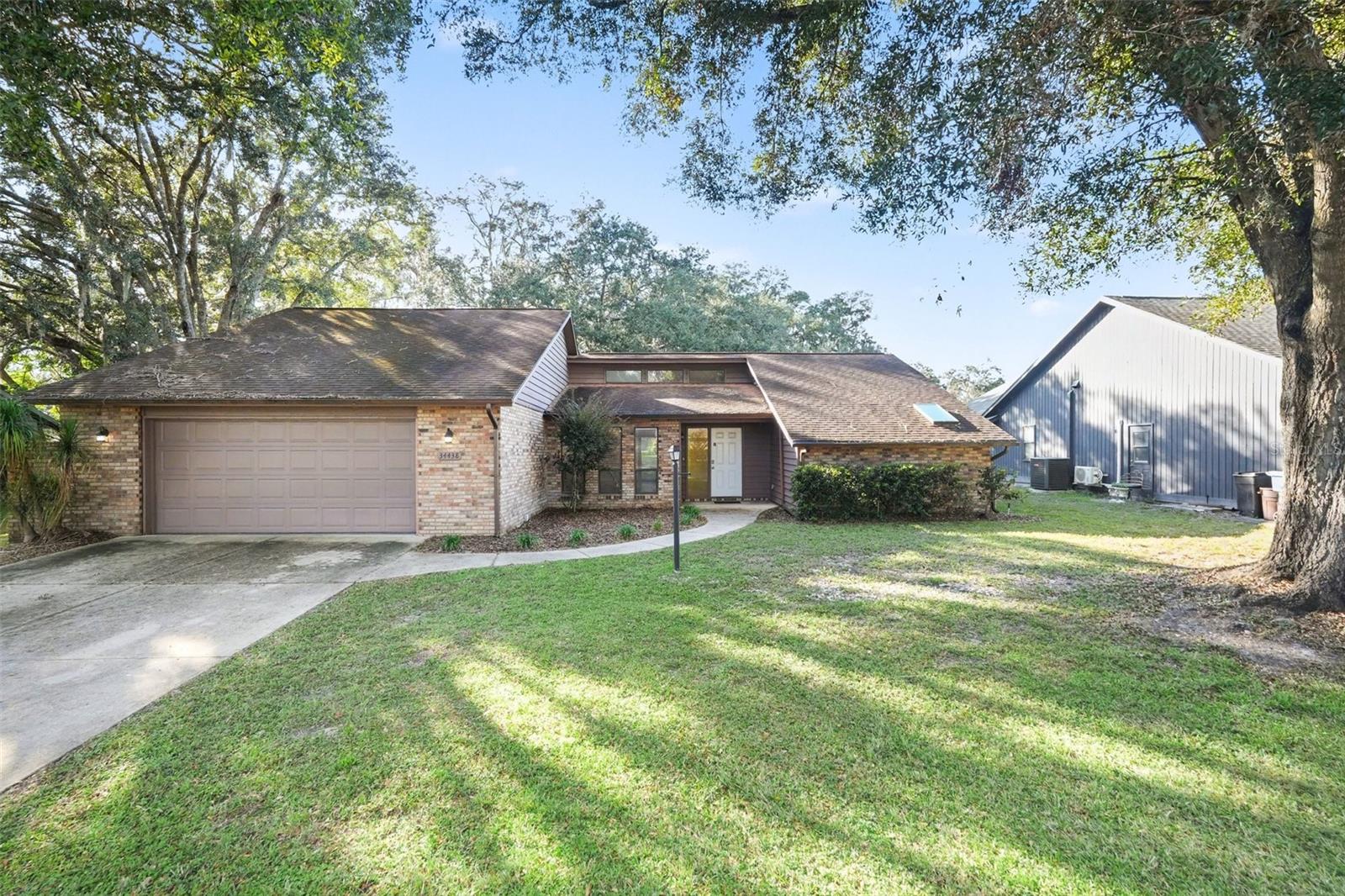 34438 CEDARFIELD DR - Photo 1