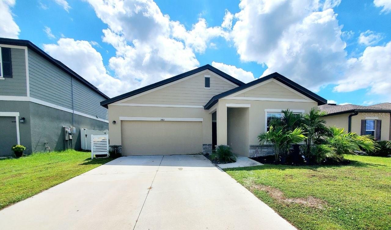 35813 BUTTONWEED TRL - Photo 1