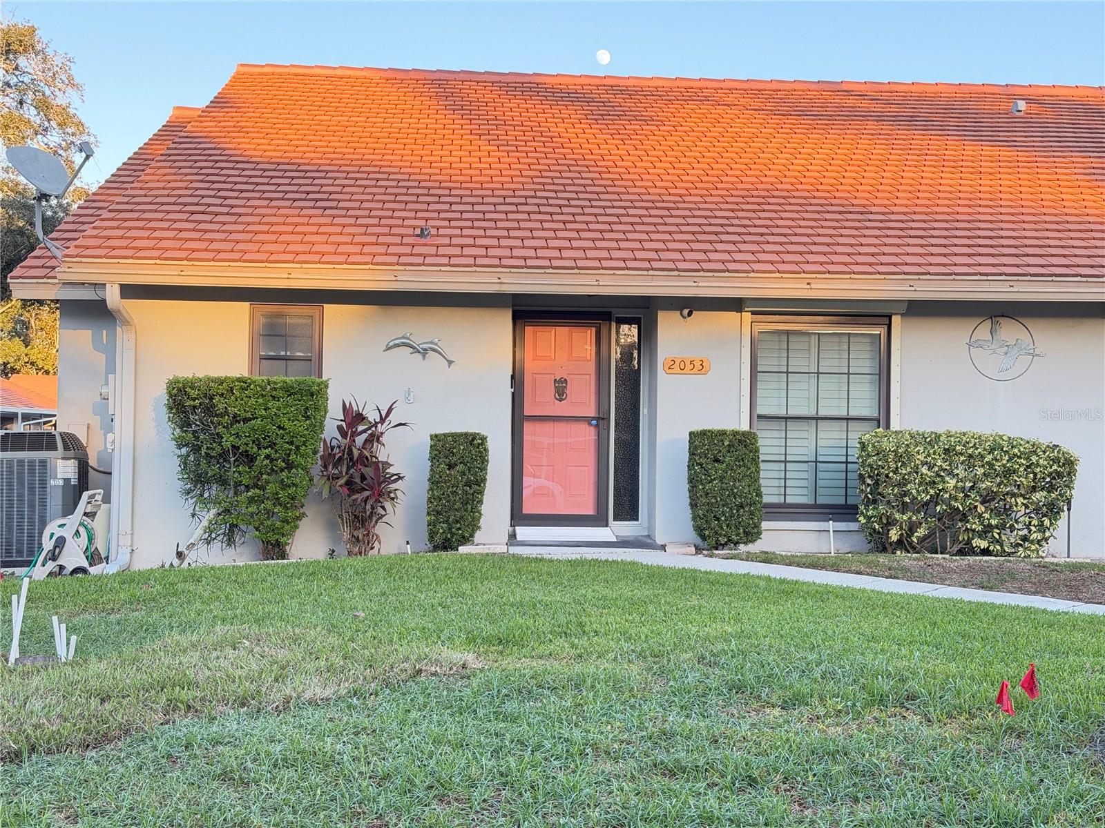 2053 CHERYL DR - Photo 1