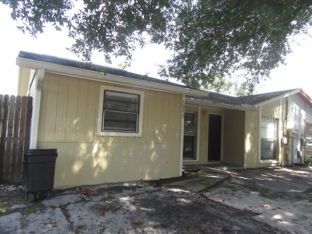 10217 CARRIAGE GLEN CT - Photo 1