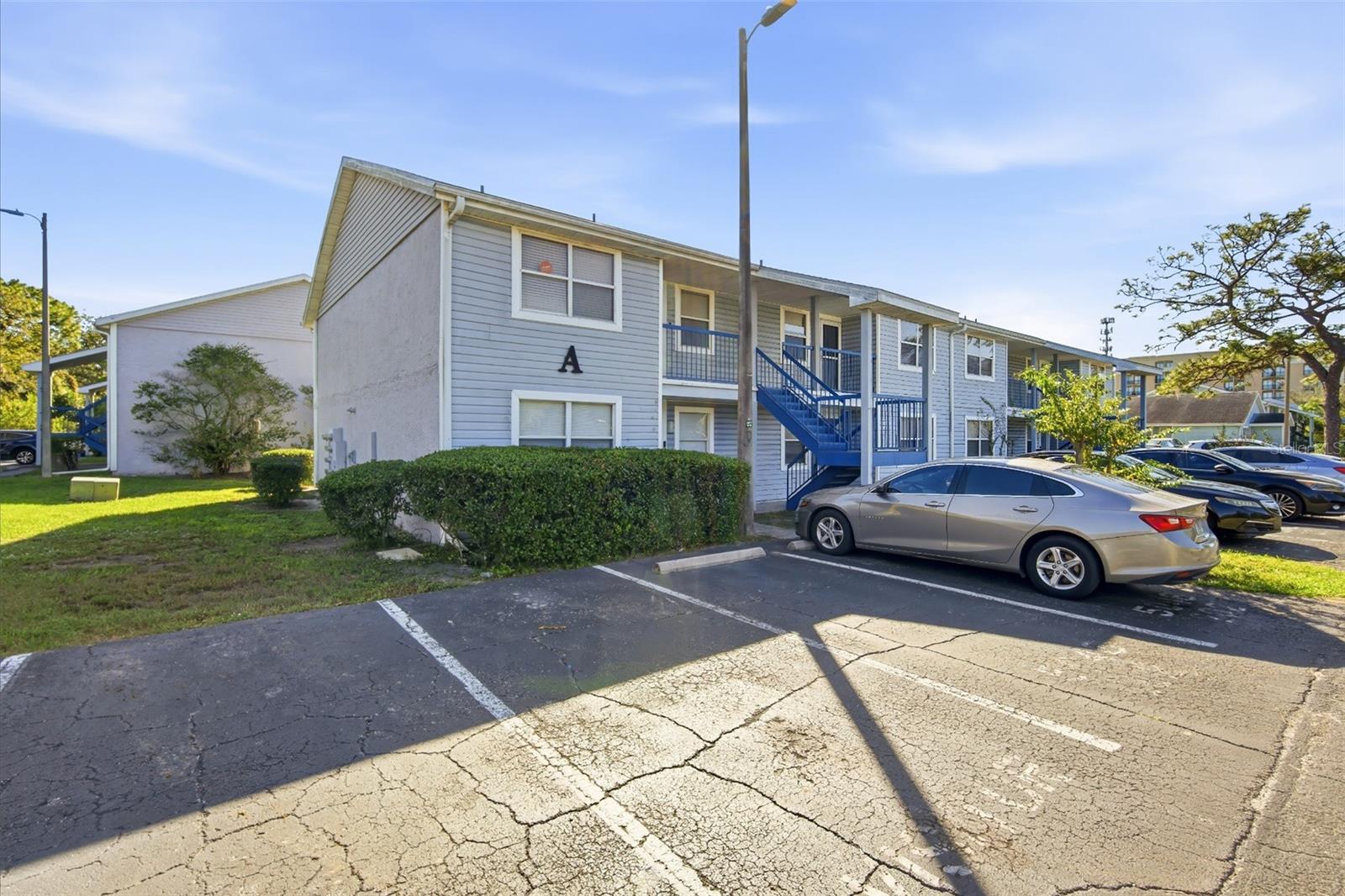 5046 TERRACE PALMS CIR #101 - Photo 1
