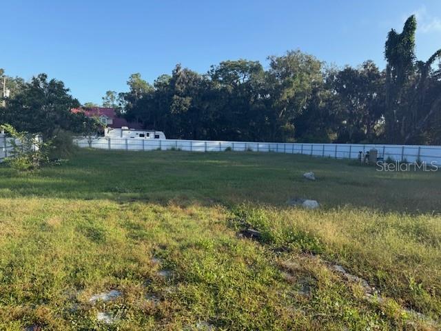2210 KAS LN - Photo 1