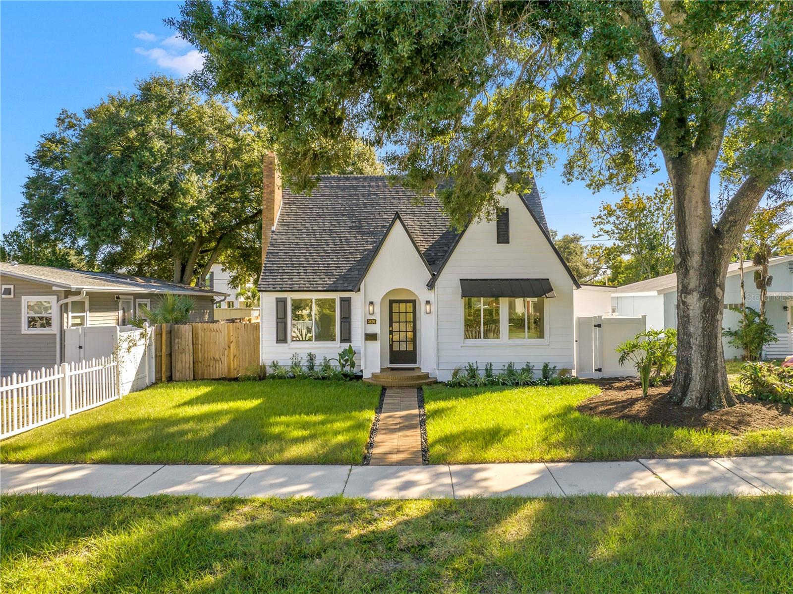 3620 2ND AVE N - Photo 1