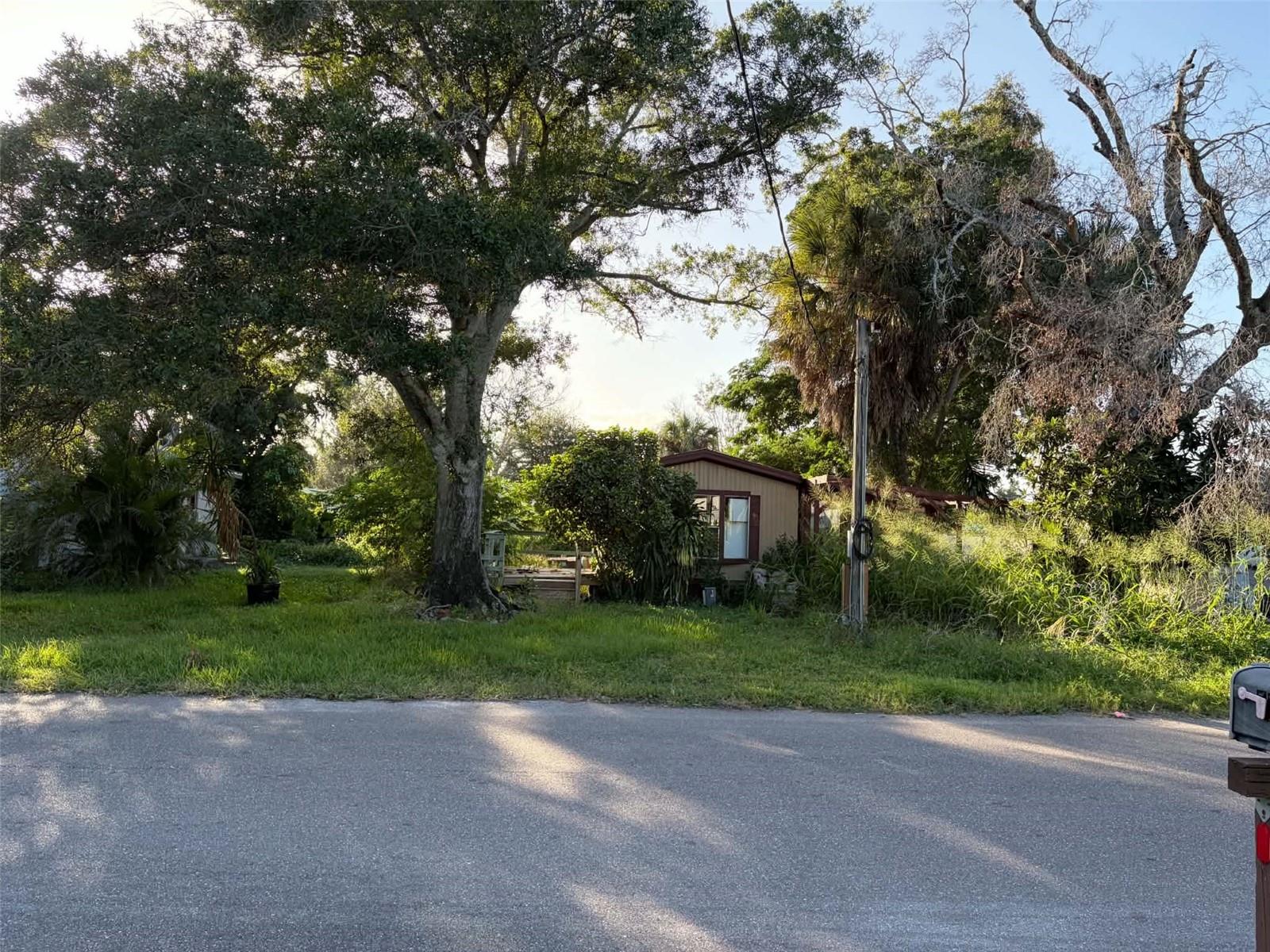 5130 69TH WAY N - Photo 1