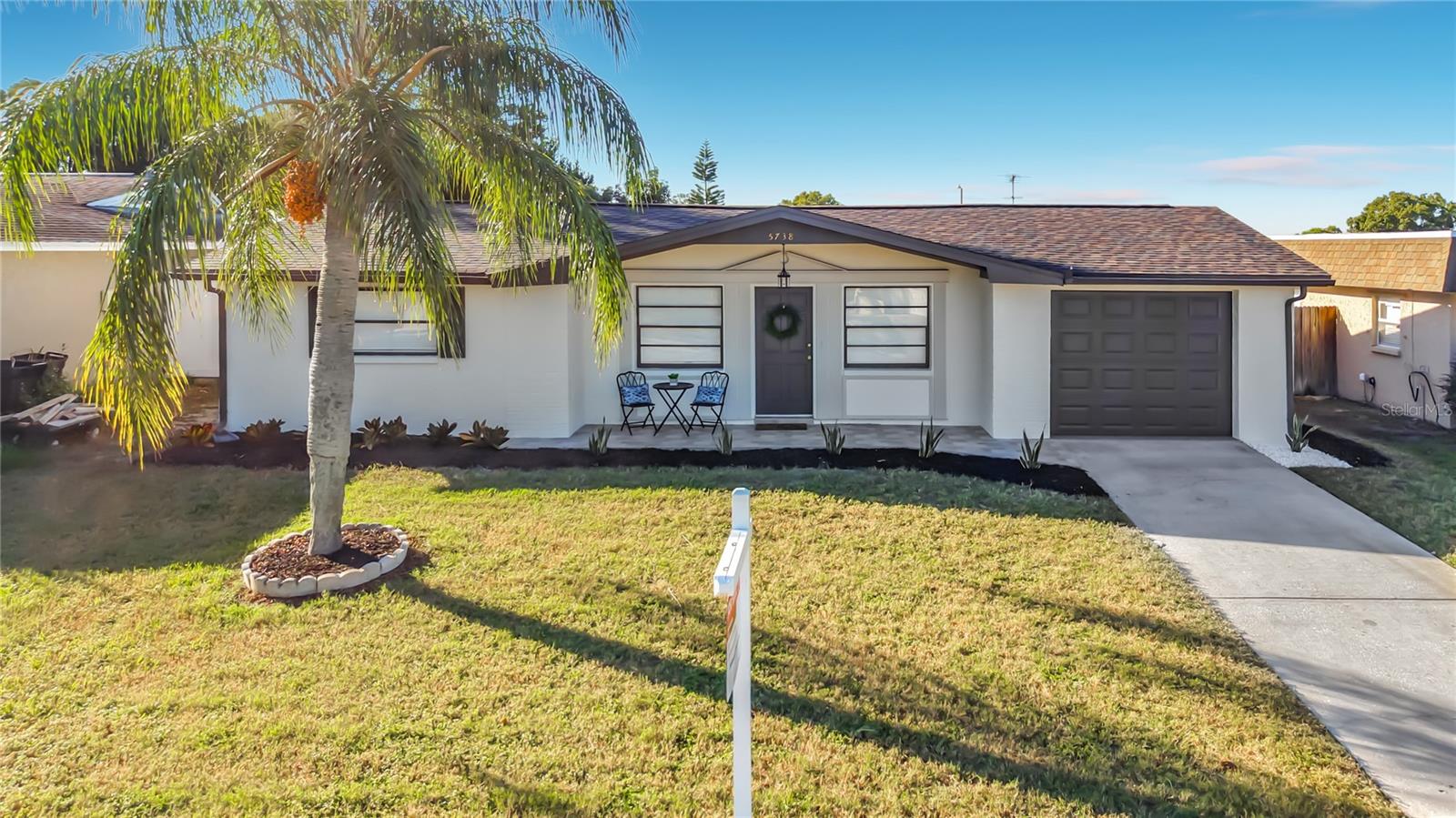 5738 THRUSH DR - Photo 1