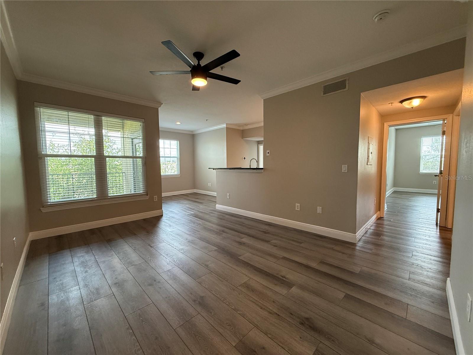 1910 E PALM AVE #11321 - Photo 1