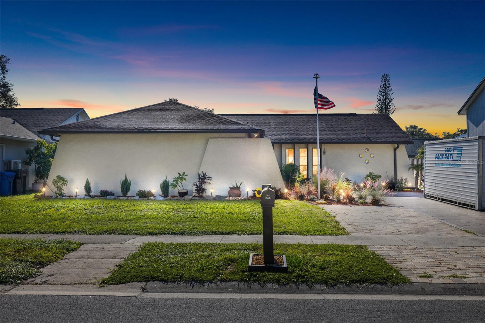16124 RAVENDALE DR - Photo 1