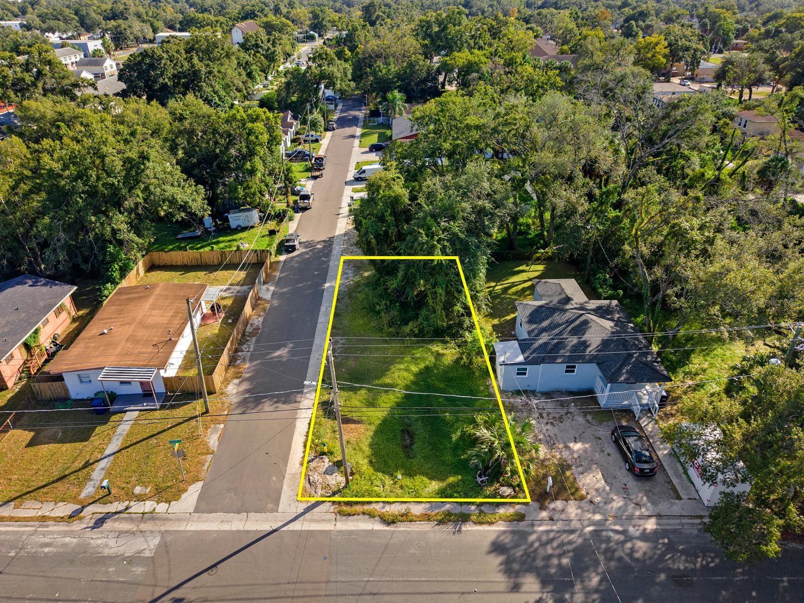 3107 LINDELL AVE - Photo 1
