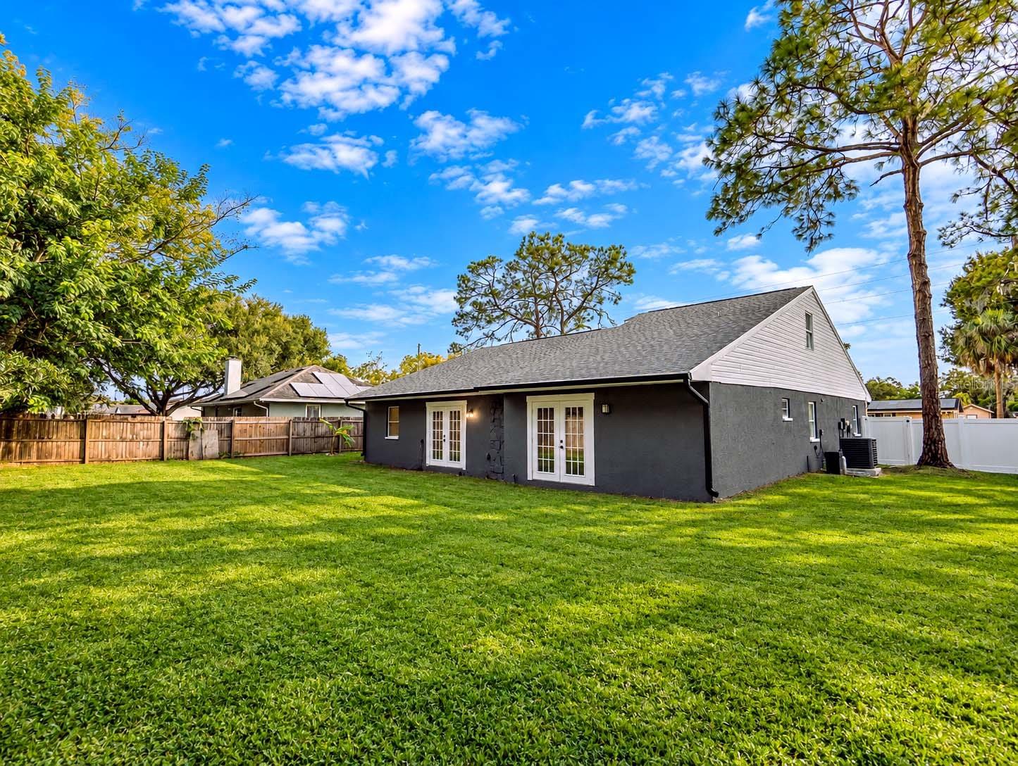 22646 WEEKS BLVD - Photo 1