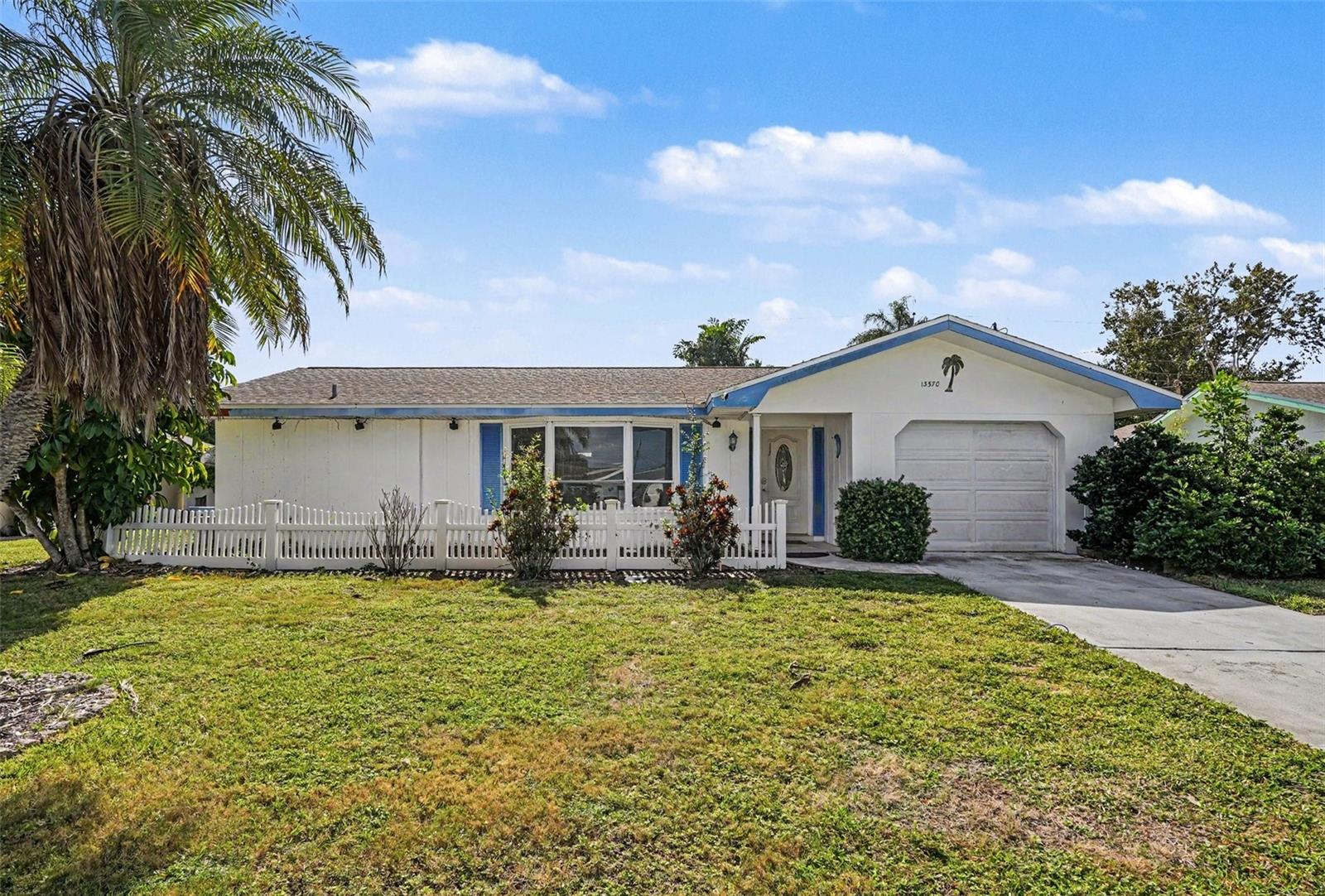 13570 99TH AVE N - Photo 1