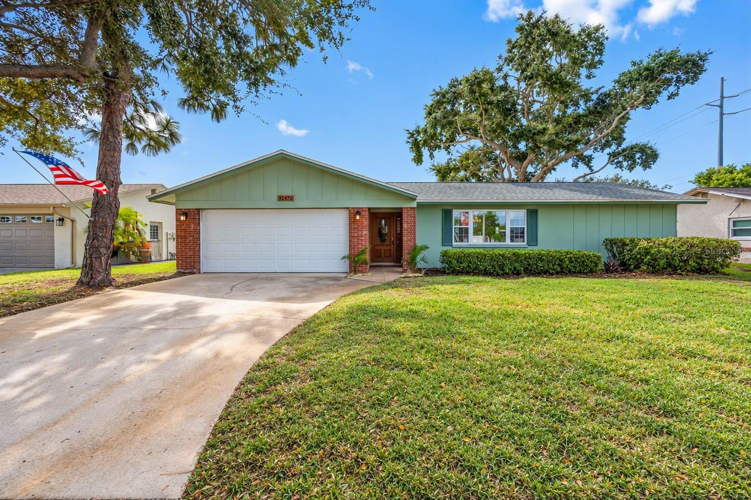 12472 88TH AVE - Photo 1