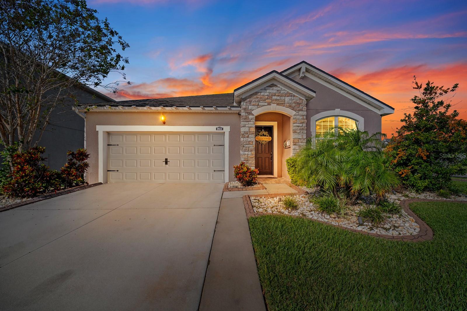 10654 PLANER PICKET DR - Photo 1