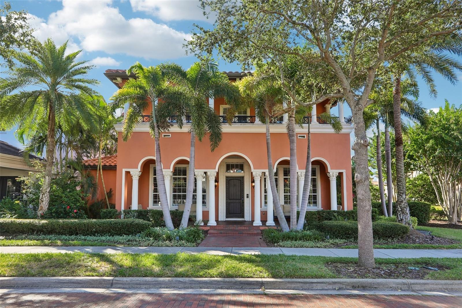 4912 YACHT CLUB - Photo 1