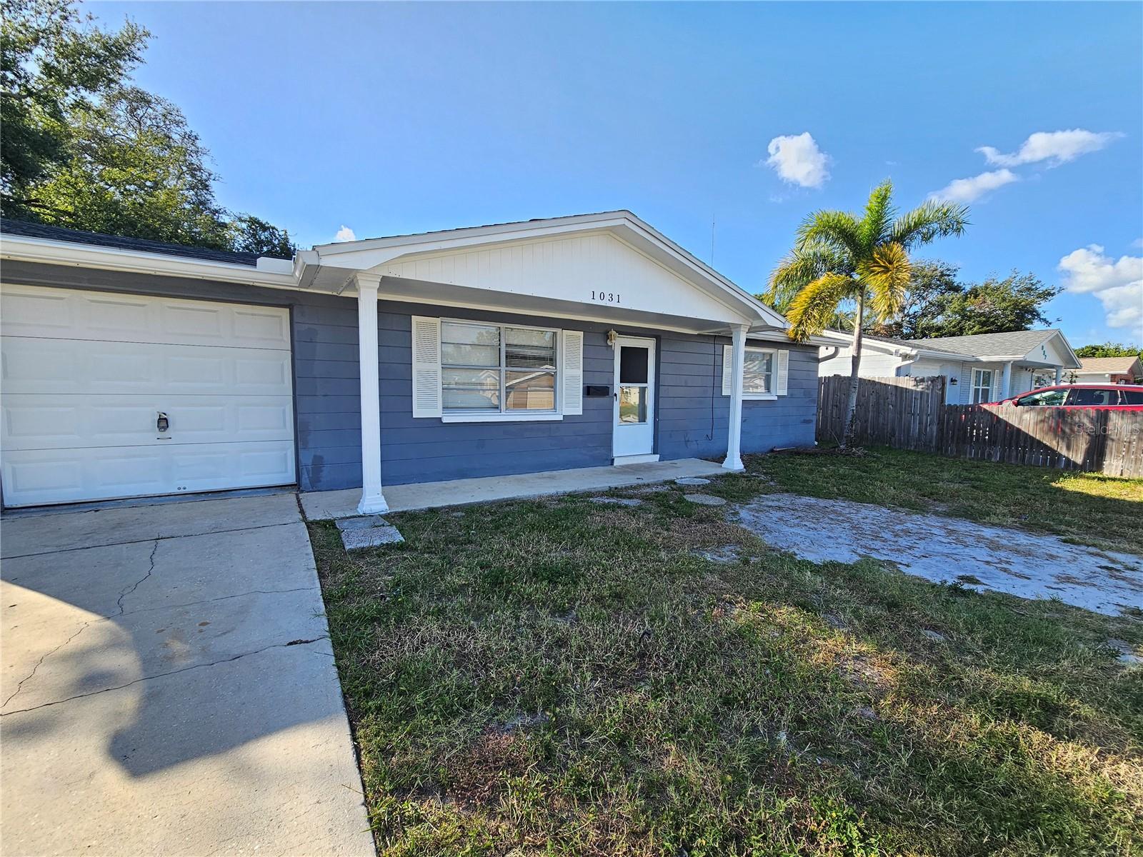 1031 CHELSEA LN - Photo 1