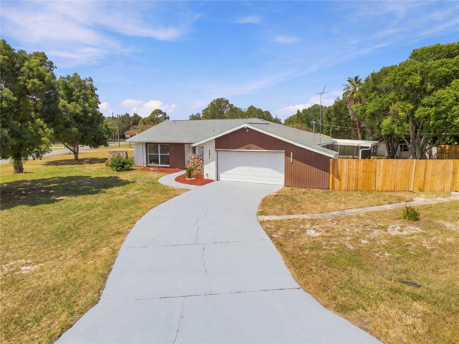 5031 CALDWELL ST - Photo 1