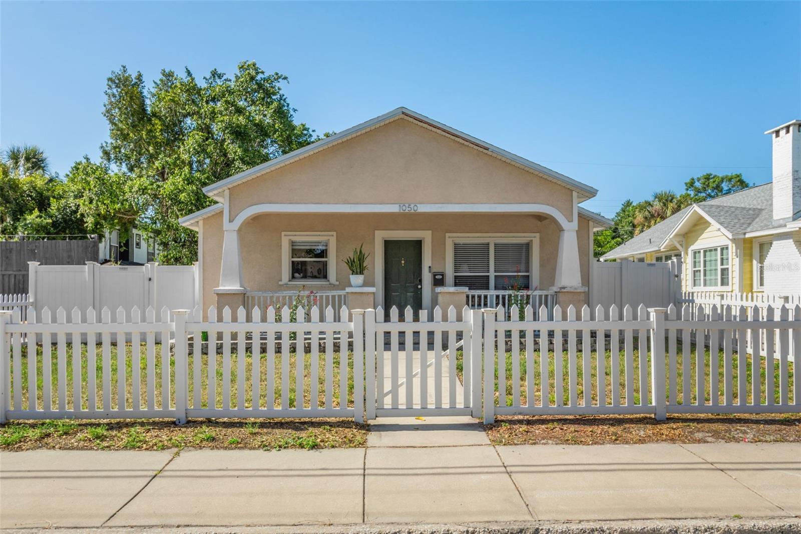 1050 22ND AVE N - Photo 1