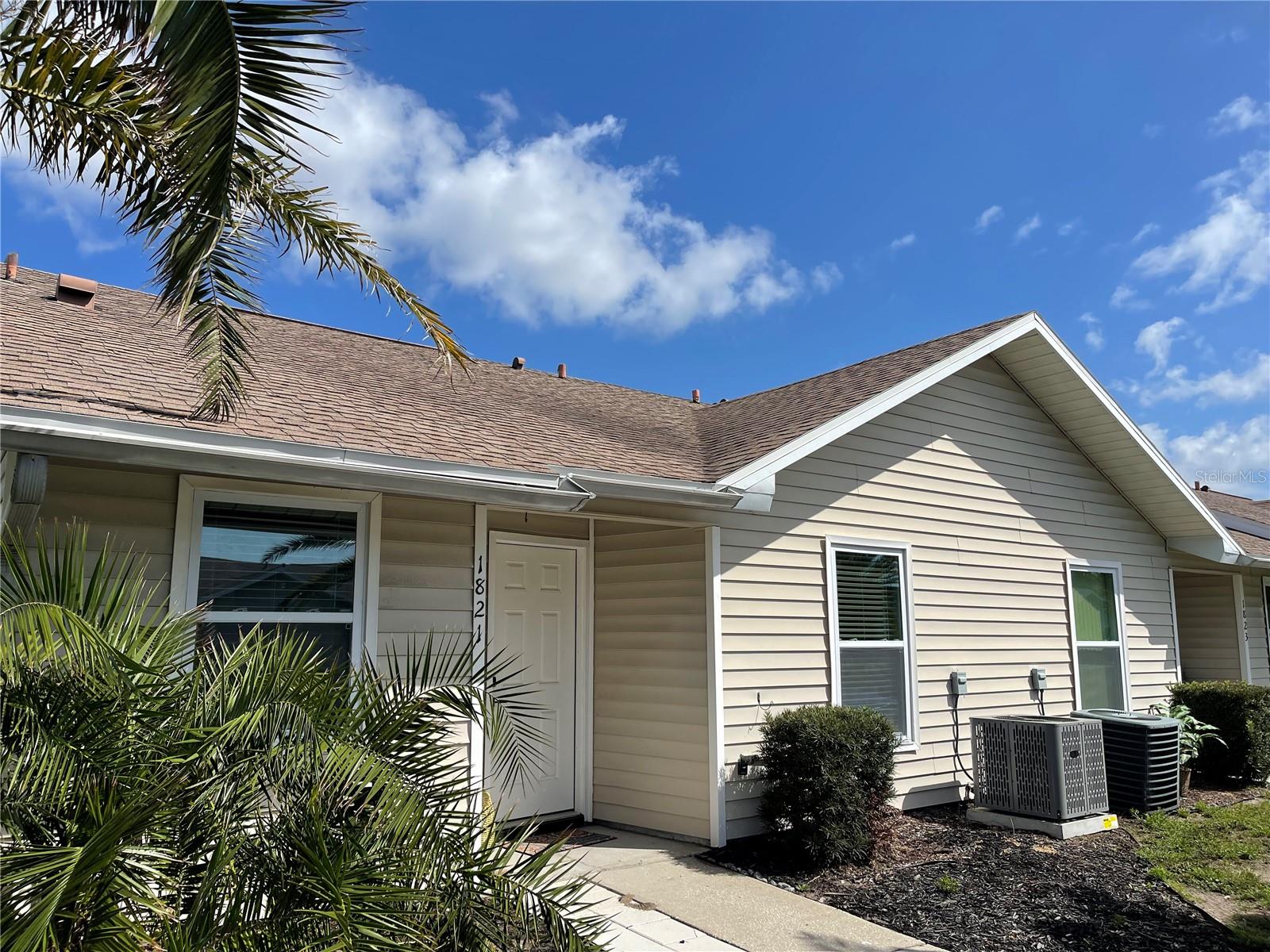 1821 ORANGE BOULEVARD WAY - Photo 1