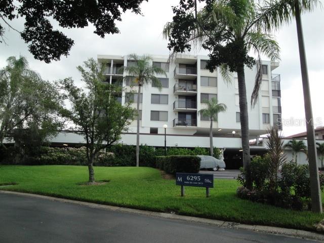 6295 BAHIA DEL MAR CIR #216 - Photo 1