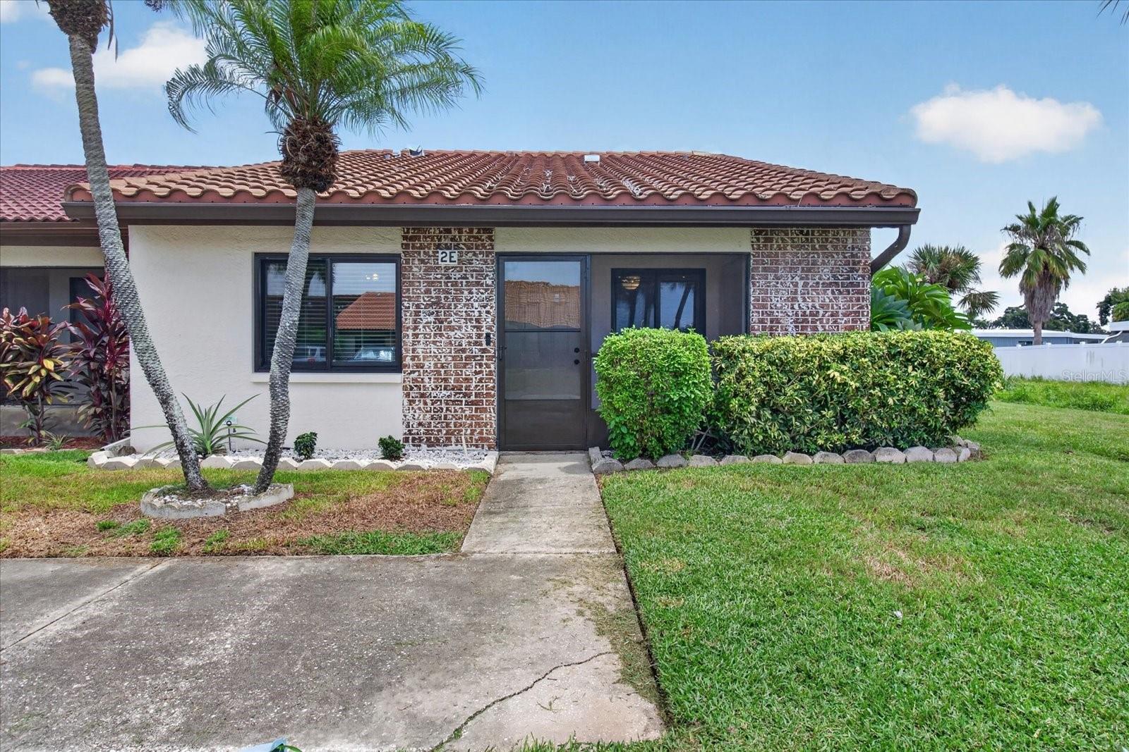 7360 ULMERTON RD #2E - Photo 1