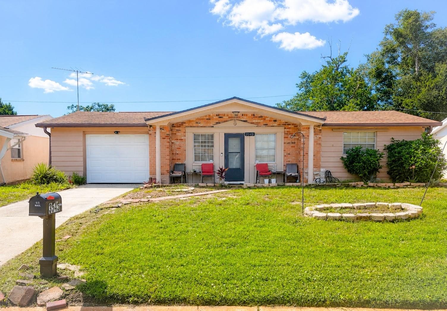 3543 WILTSHIRE DR - Photo 1