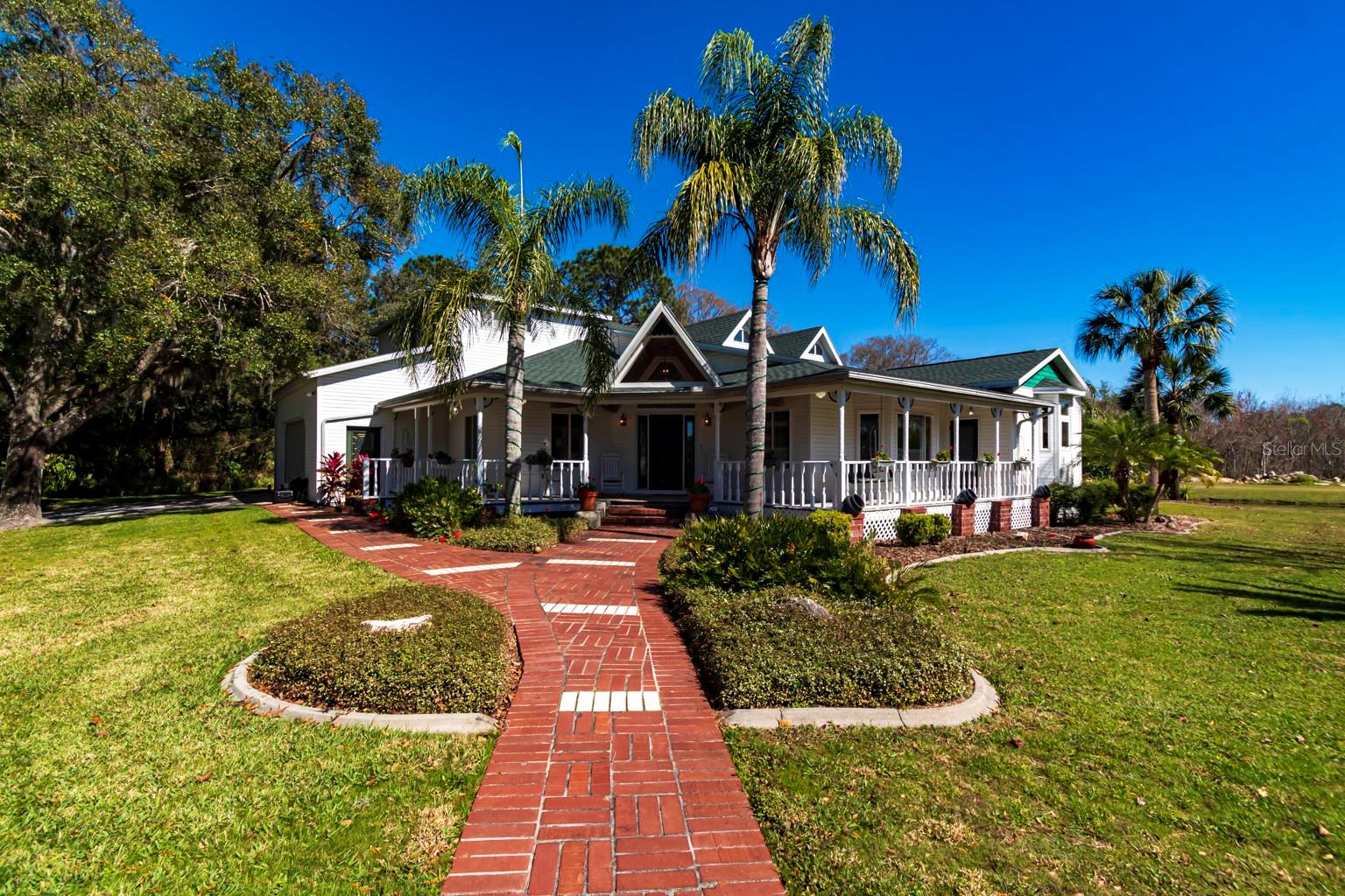9215 RIDGE RD - Photo 1