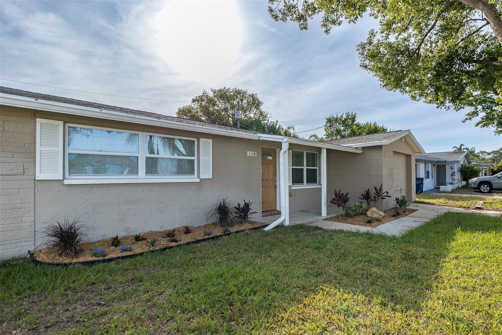 1148 FERNWOOD DR - Photo 1