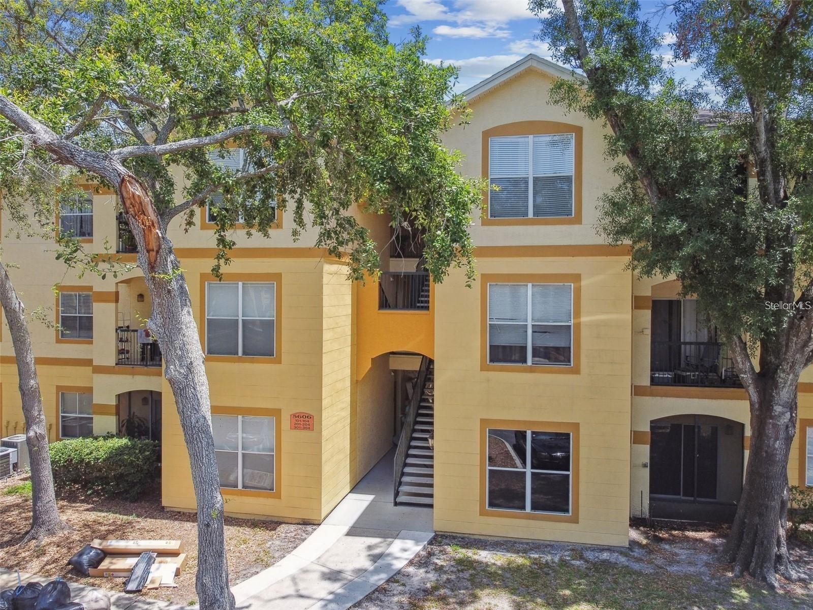 5606 PINNACLE HEIGHTS CIR #306 - Photo 1