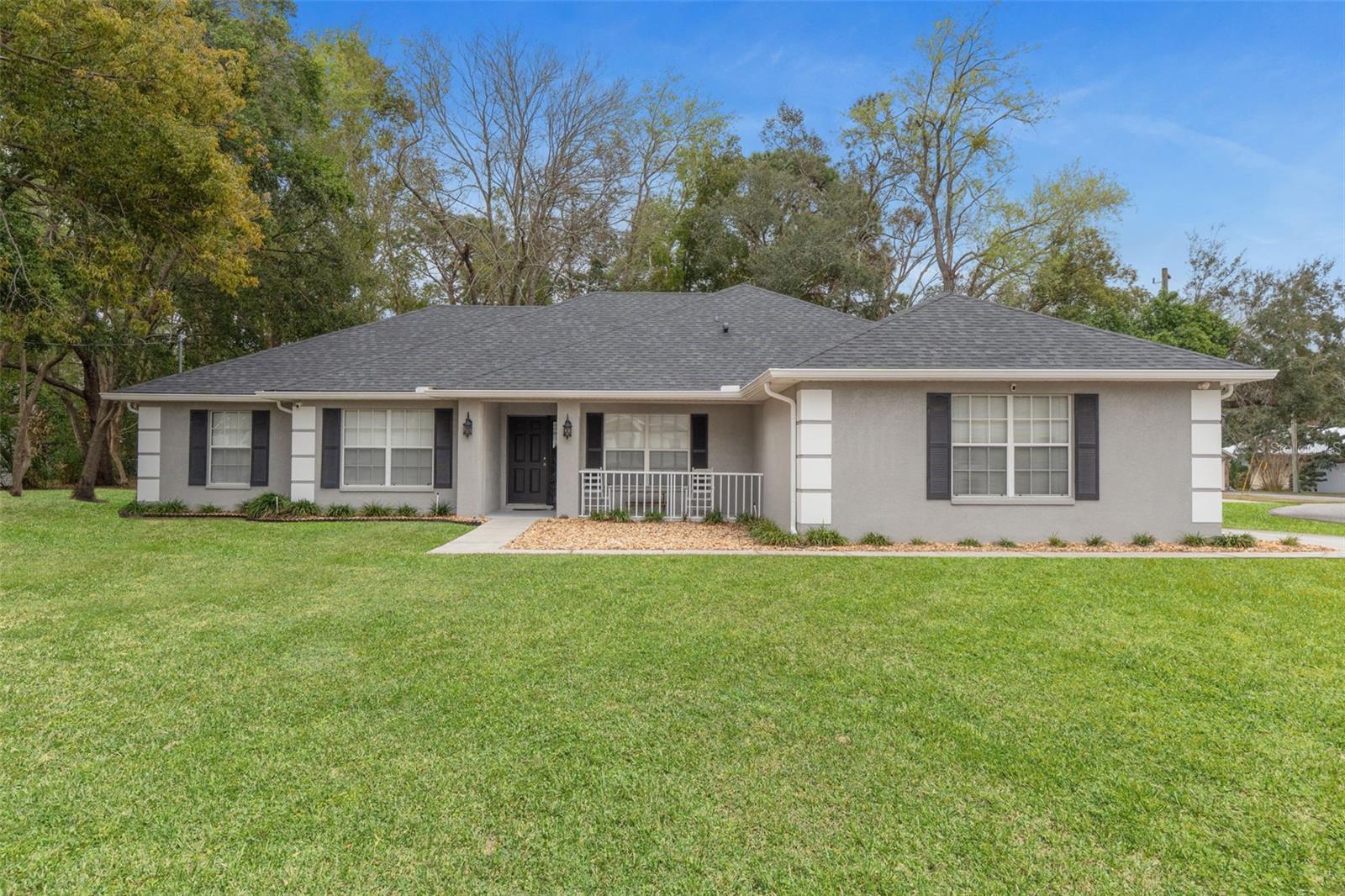 1170 BARGER AVE - Photo 1