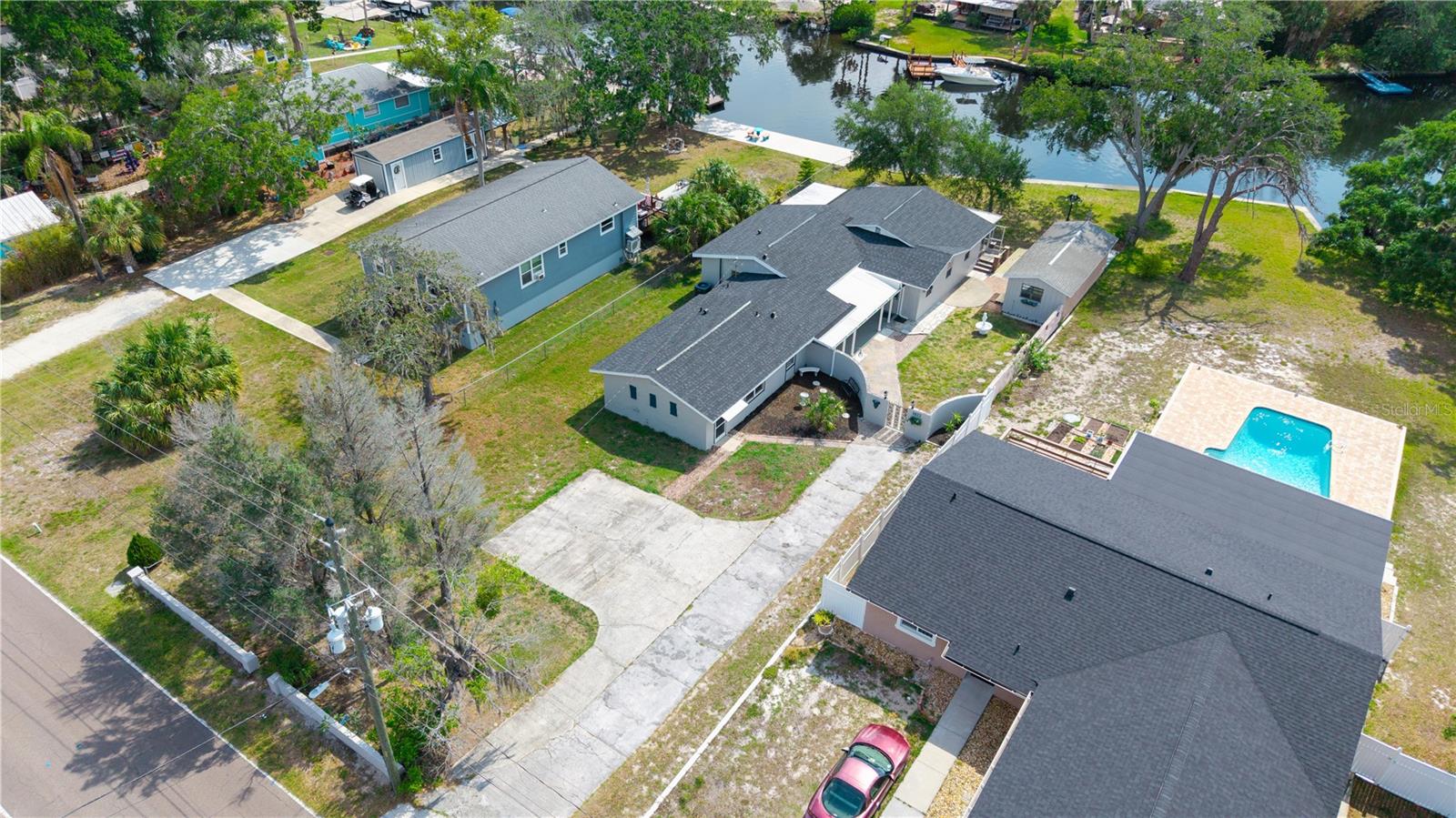 5822 RIVER RD - Photo 1