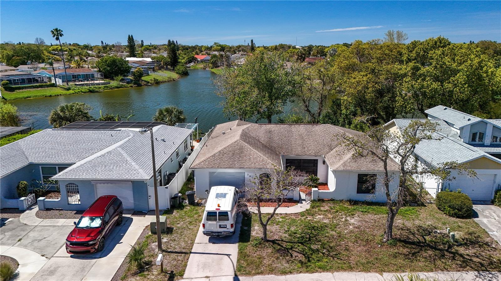 7619 VIENNA LN - Photo 1